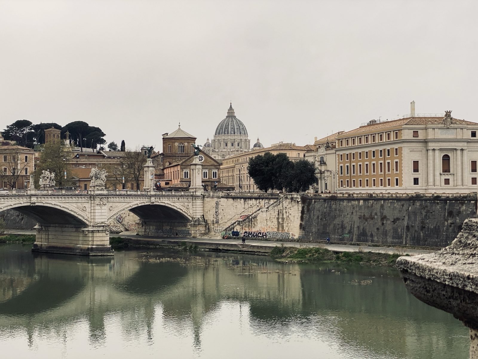 Der Papst fliegt nach Monaco